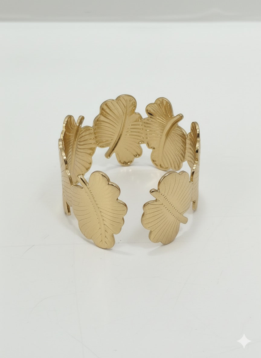 Drizzling Stars-Golden Leaf Whisper Cuff