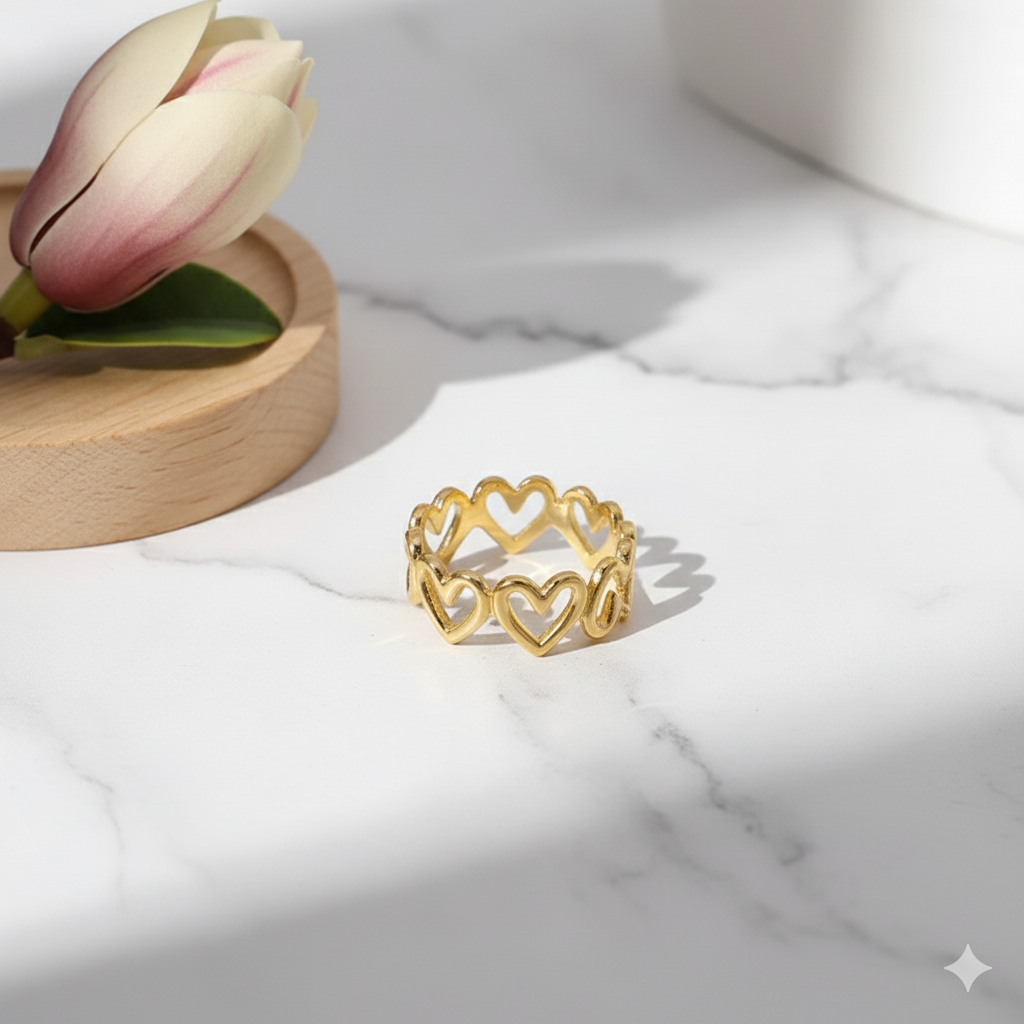 Drizzling Stars Golden Embrace Heart Band