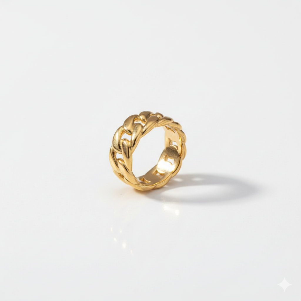 Drizzling Stars Golden Weave Majesty Ring