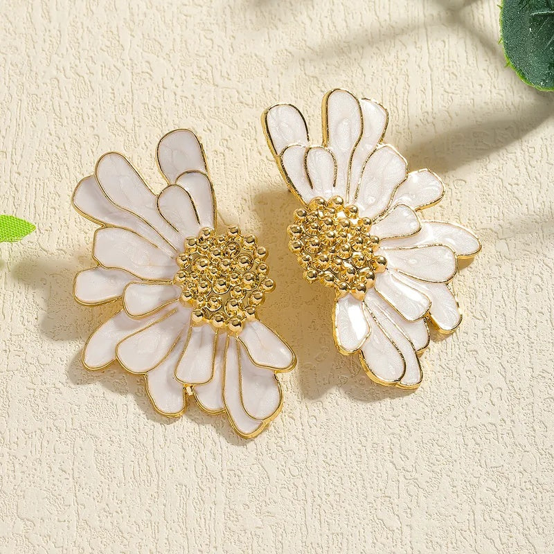 Drizzling Stars Bloom Radiance Floral Statement Earrings